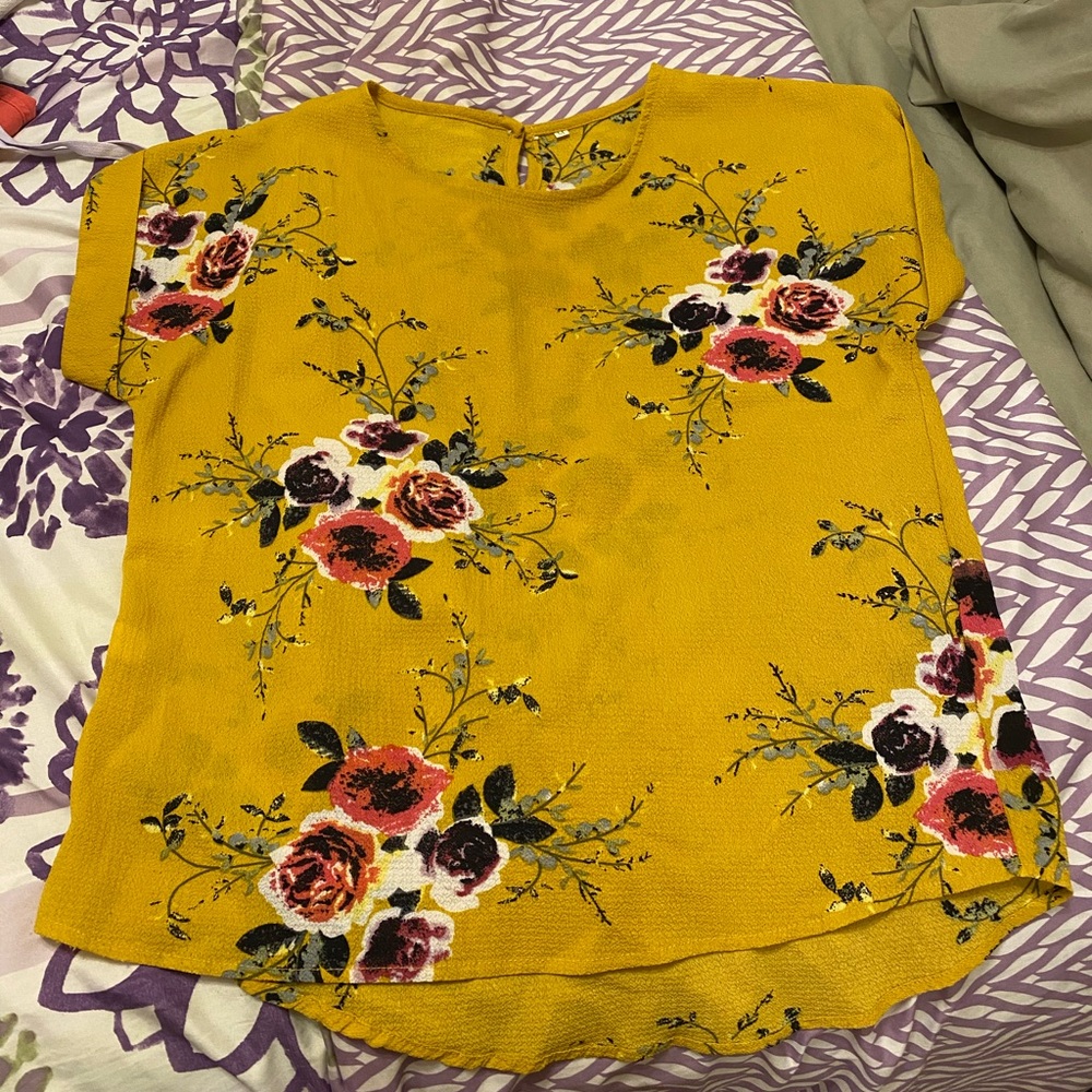 Short Sleeve Top
